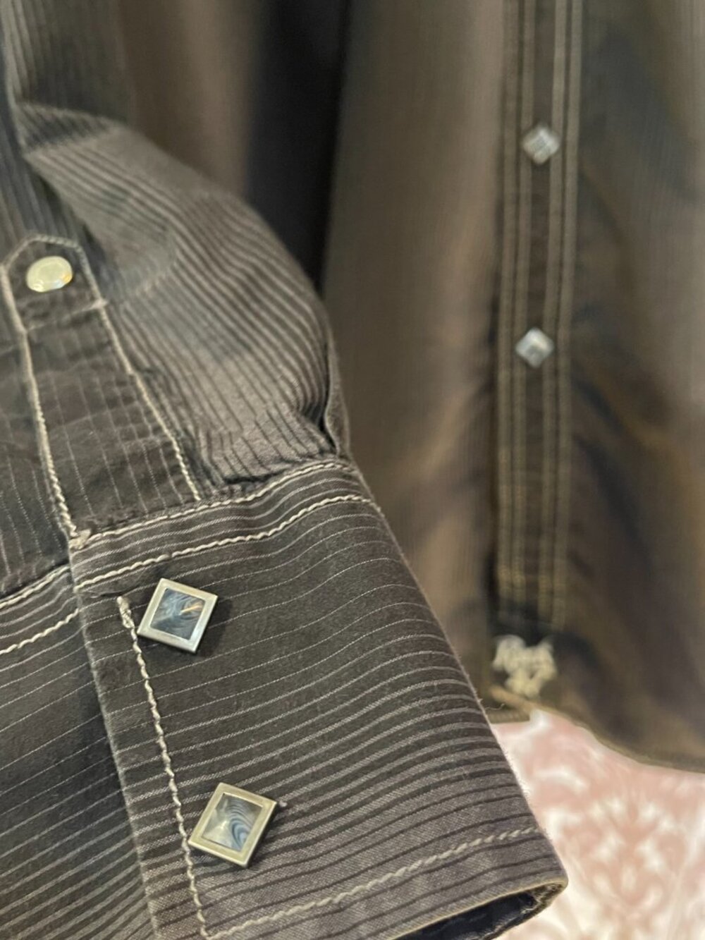 Men's XXL Rock 47 by WRANGLER Blk/Grey L/S Pearl Snap Contemporary Western Shirt - Picture 3 of 16